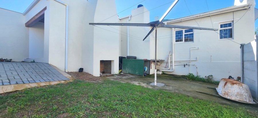 3 Bedroom Property for Sale in Bredasdorp Western Cape